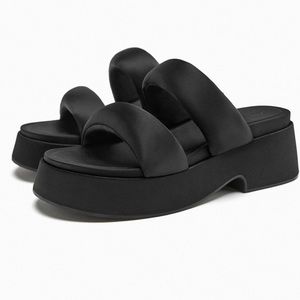 NWT ZARA PADDED STRAP FLATFORM SANDALS
